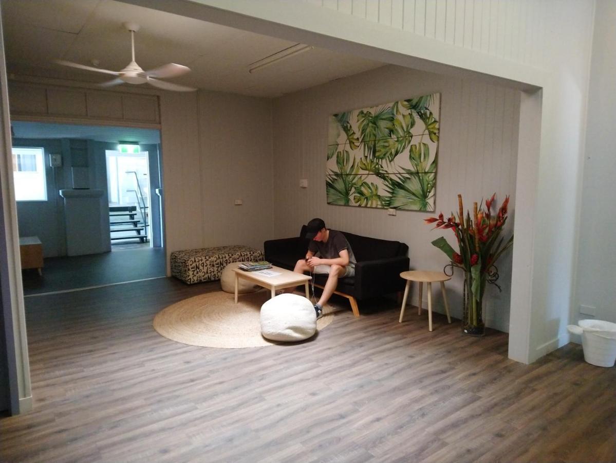 Mumma'S Hostel Cairns Ngoại thất bức ảnh